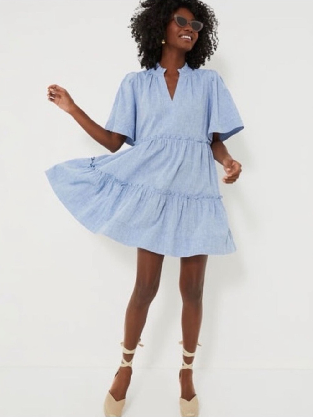 Tuckernuck Chambray ( Light blue Tiered short sleeve Crawford Mini Dress - XS